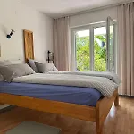 Center Lavanda Daire Umag